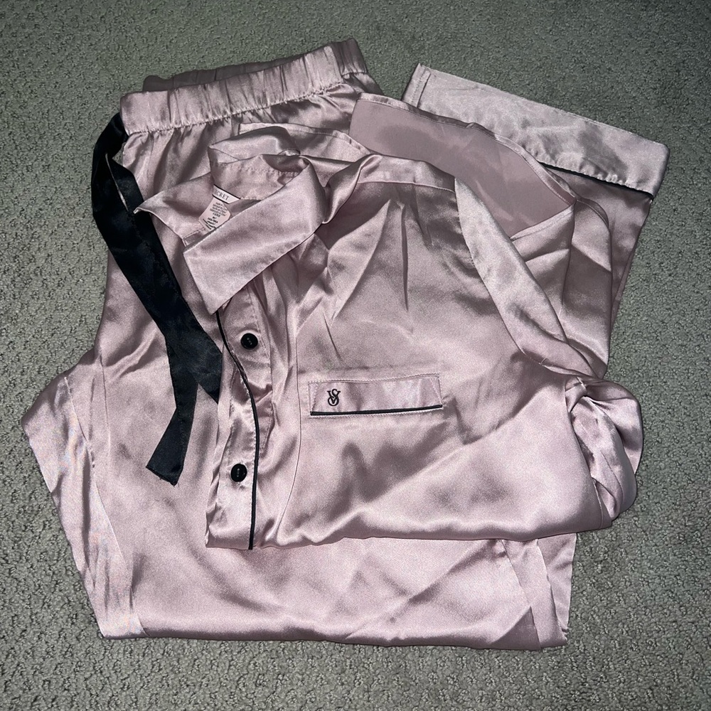Victoria’s Secret Satin Pajama Set